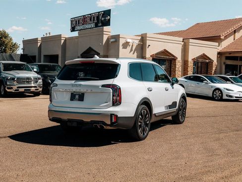 Used 2025 Kia Telluride SX w/ SX Captain's Chair Package AWD/4WD image 7