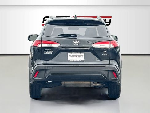 Used 2023 Toyota Corolla Cross LE w/ Moonroof Package AWD/4WD image 6