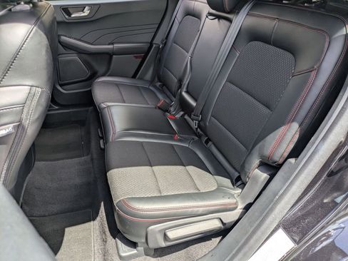 Used 2025 Ford Escape ST-Line AWD/4WD image 27