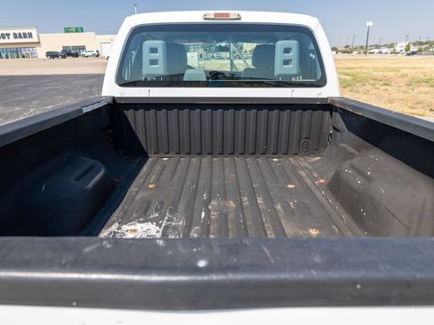Used 2015 Ford F250 XL w/ Power Equipment Group RWD image 19