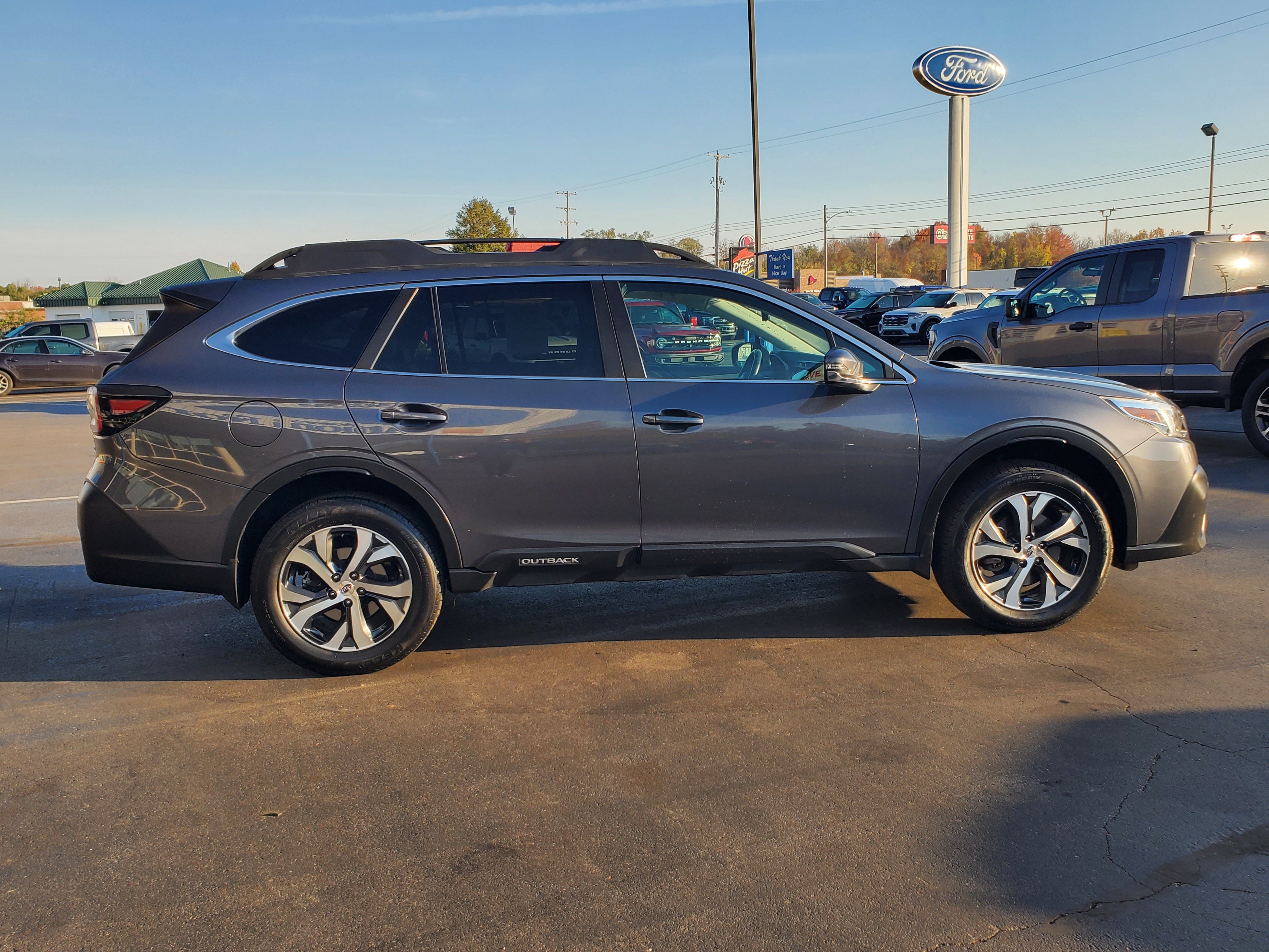 Used 2021 Subaru Outback Limited w/ Popular Package #2 AWD/4WD image 5