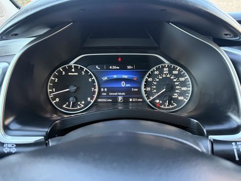 Used 2015 Nissan Murano Platinum w/ Cargo Package w/Cover image 17