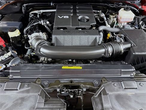 Certified 2022 Nissan Frontier SV image 30