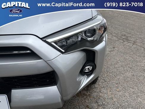 Used 2024 Toyota 4Runner SR5 image 11