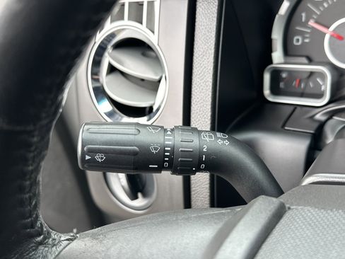 Used 2008 Ford Expedition XLT image 17