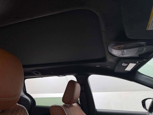 New 2026 Chrysler Pacifica Pinnacle image 24