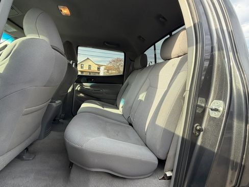 Used 2010 Toyota Tacoma 4x4 Double Cab image 13