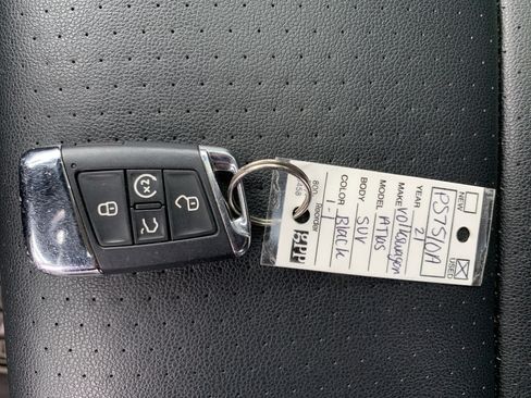 Used 2021 Volkswagen Atlas SEL AWD/4WD image 36