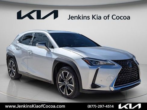 Used 2020 Lexus UX 250h w/ Premium Package AWD/4WD image 2