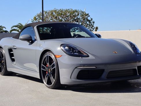 Certified 2024 Porsche 718 Boxster S image 7