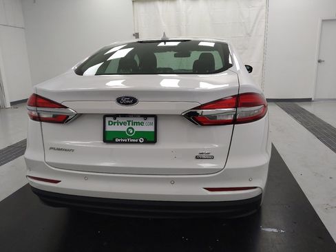 Used 2020 Ford Fusion SE FWD image 7