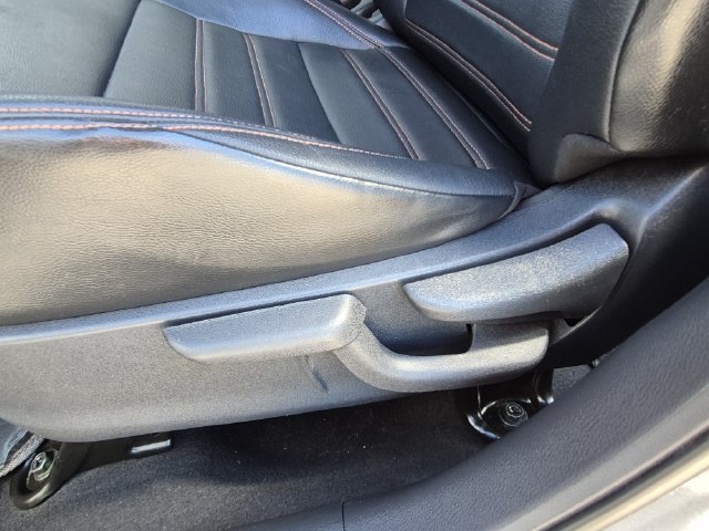 Used 2019 Nissan Kicks SR w/ SR Premium Package FWD image 15