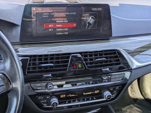 Used 2018 BMW 530i image 15