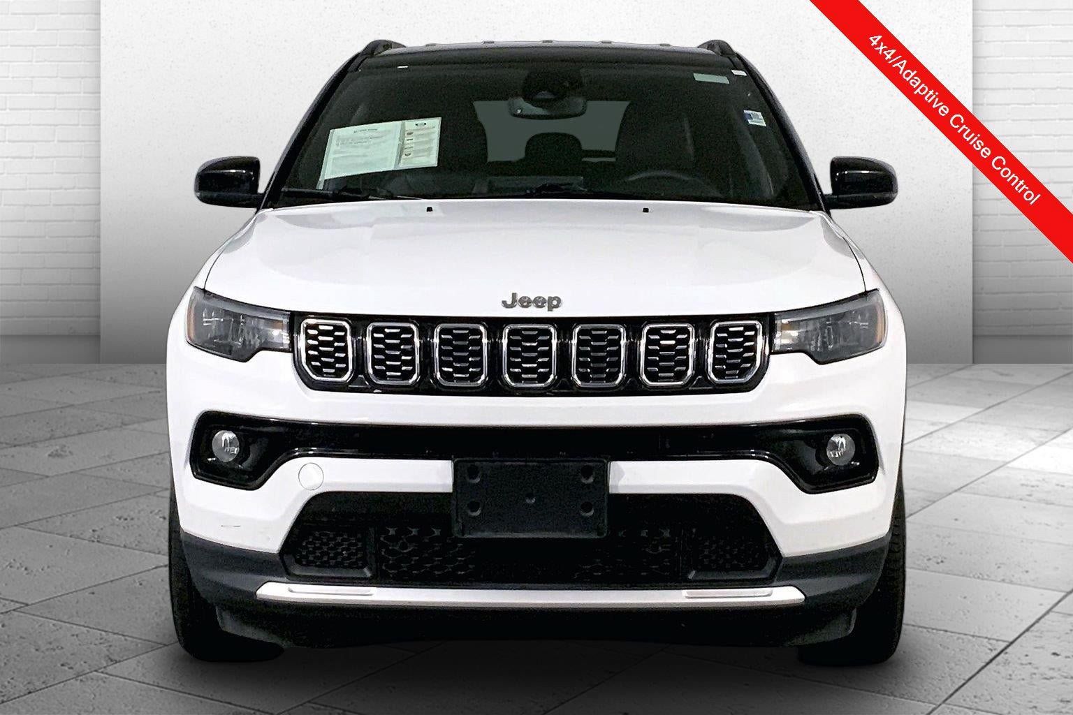 Used 2025 Jeep Compass Limited AWD/4WD image 2