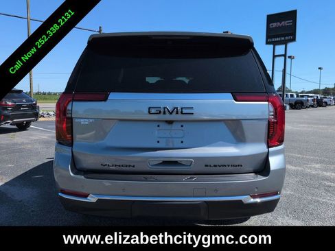 New 2026 GMC Yukon XL Elevation w/ LPO, Elevation Black Package AWD/4WD image 5