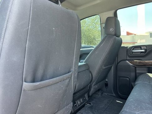 Used 2023 GMC Sierra 3500 SLE w/ SLE Value Package AWD/4WD image 9