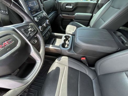 Used 2023 GMC Sierra 2500 SLT w/ SLT Convenience Package AWD/4WD image 10