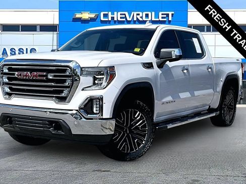 Used 2019 GMC Sierra 1500 SLT w/ SLT Premium Plus Package AWD/4WD image 2
