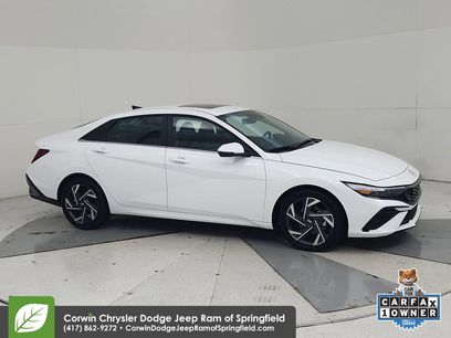Used 2025 Hyundai Elantra Limited