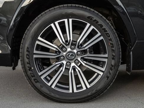 New 2026 Lexus LX 600 4WD w/ Luxury Package image 11