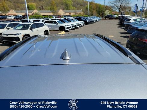 Used 2021 Toyota RAV4 XLE image 31