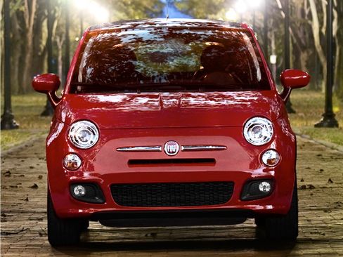Used 2015 FIAT 500 Sport w/ Comfort/Convenience Group FWD image 1
