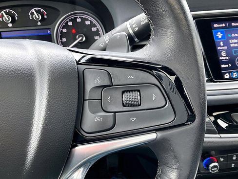 Used 2022 Buick Enclave Essence w/ Experience Buick Package image 19