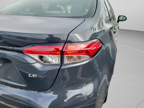 Used 2025 Toyota Corolla LE w/ Convenience Package image 22