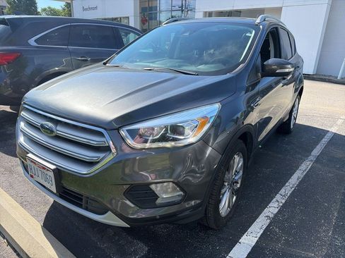 Used 2017 Ford Escape Titanium w/ Equipment Group 301A AWD/4WD image 2