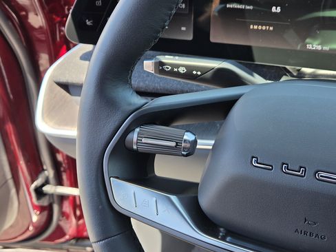 Used 2024 Lucid Air Touring AWD/4WD image 21