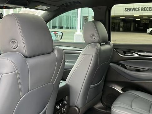 Used 2023 Buick Enclave Essence w/ Experience Buick Package FWD image 20