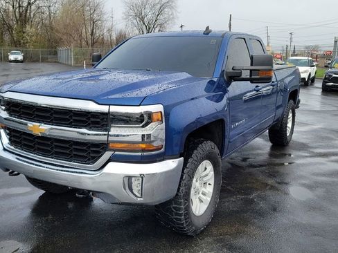 Used 2019 Chevrolet Silverado 1500 LT w/ All Star Edition AWD/4WD image 5