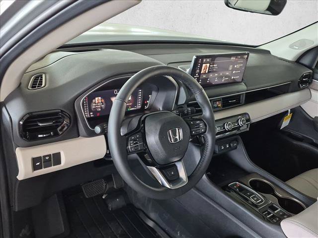 New 2026 Honda Pilot Elite image 3