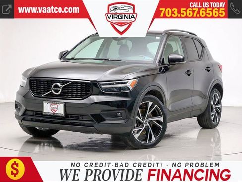 Used 2020 Volvo XC40 T5 R-Design w/ Protection Package Premier AWD/4WD image 1