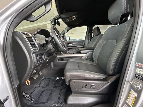 Used 2022 RAM 1500 Big Horn RWD image 11