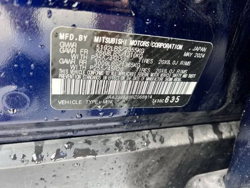 Used 2024 Mitsubishi Outlander SE Black Edition image 14