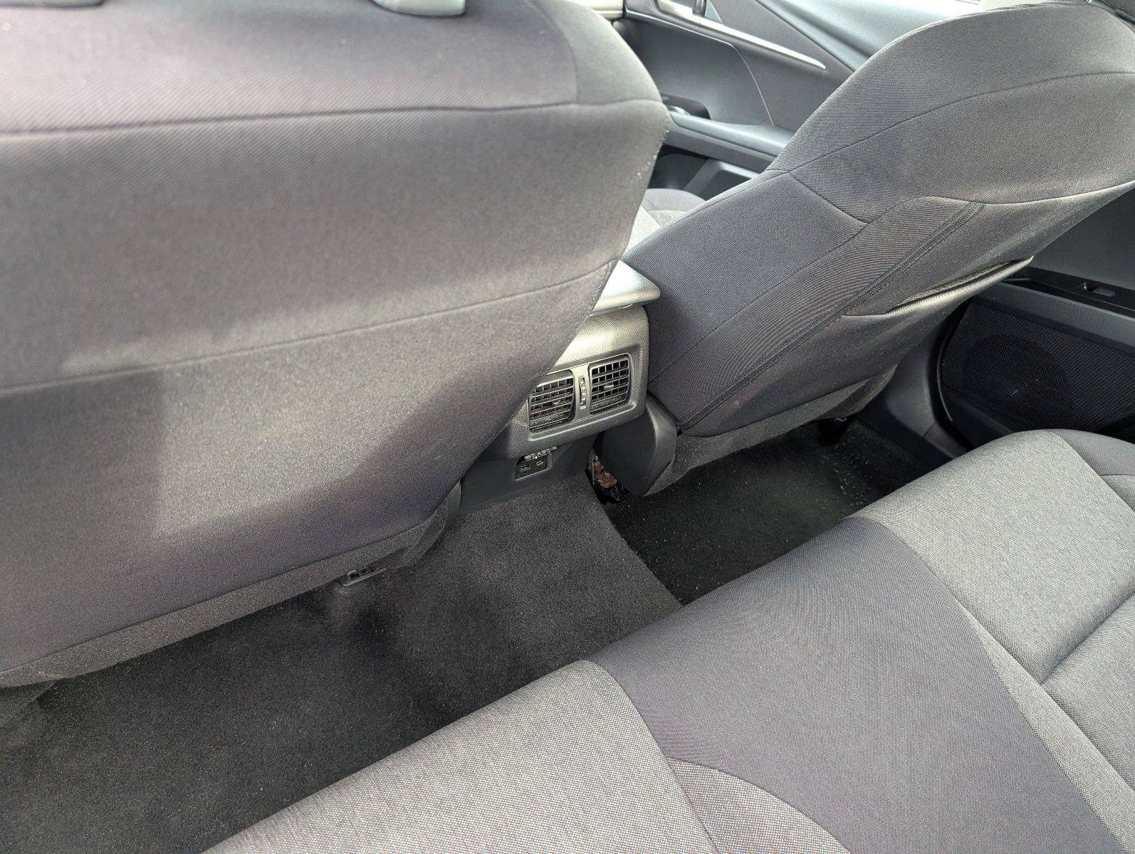 Used 2025 Toyota Camry LE FWD image 32