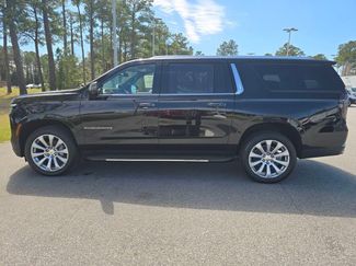 New 2026 Chevrolet Suburban Premier w/ Sun And Tow Package video 2