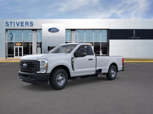 New 2026 Ford F250 XL image 2