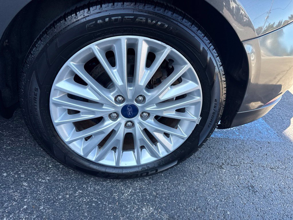 Used 2018 Ford Focus Titanium FWD image 9