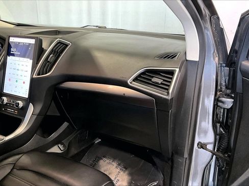 Certified 2024 Ford Edge SEL w/ Convenience Package AWD/4WD image 16