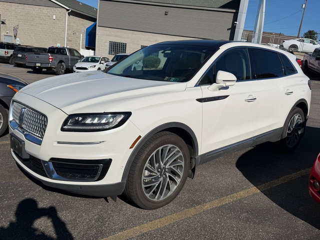 Used 2020 Lincoln Nautilus Reserve w/ Equipment Group 201A AWD/4WD image 1