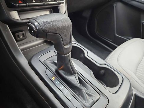 Used 2019 Chevrolet Colorado W/T w/ WT Convenience Package image 31