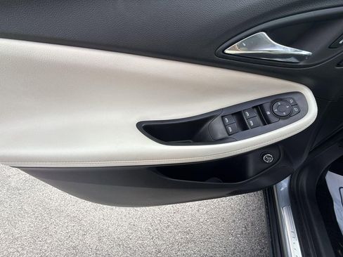 Certified 2023 Buick Encore GX Essence w/ Experience Buick Package image 28