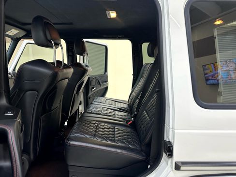 Used 2017 Mercedes-Benz G 63 AMG 4MATIC image 33