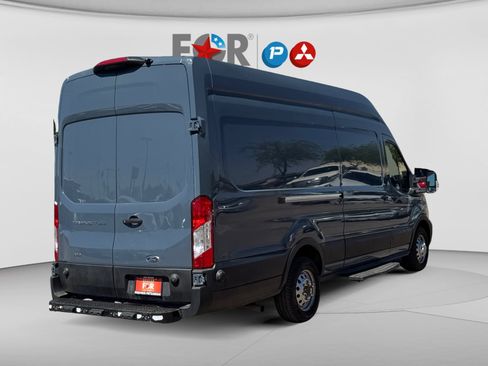 Used 2022 Ford Transit 250 148 High Roof Extended AWD w/ Parcel Delivery Package image 5