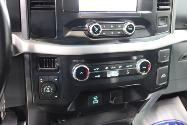 Used 2022 Ford F150 XLT w/ Equipment Group 301A Mid AWD/4WD image 19