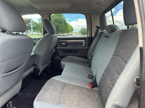 Used 2019 RAM 1500 Big Horn AWD/4WD image 17