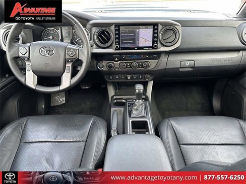 Used 2021 Toyota Tacoma TRD Sport w/ TRD Premium Sport Package image 15