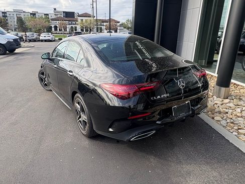 Used 2024 Mercedes-Benz CLA 250 4MATIC image 8